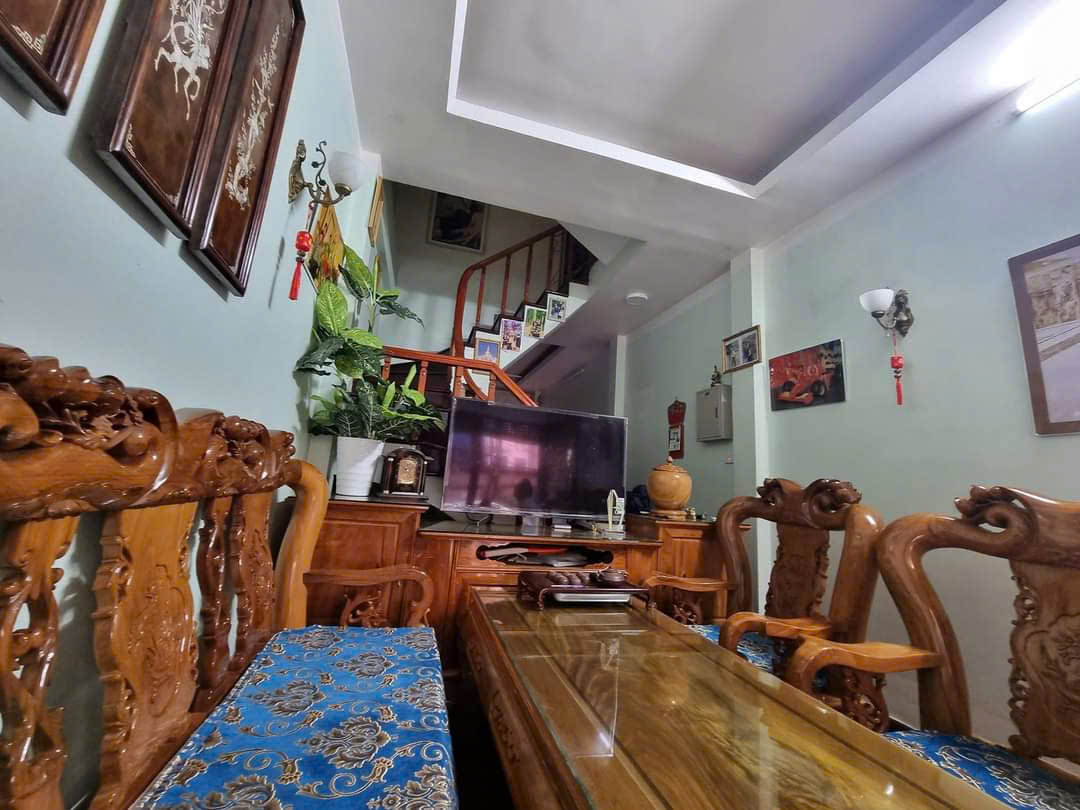 Bán nhà phố Hoàng Quốc Việt ô tô tránh vỉa hè rộng kinh doanh đẹp dt 48m 5t mt 3,9m giá 16 tỷ - Ảnh 5